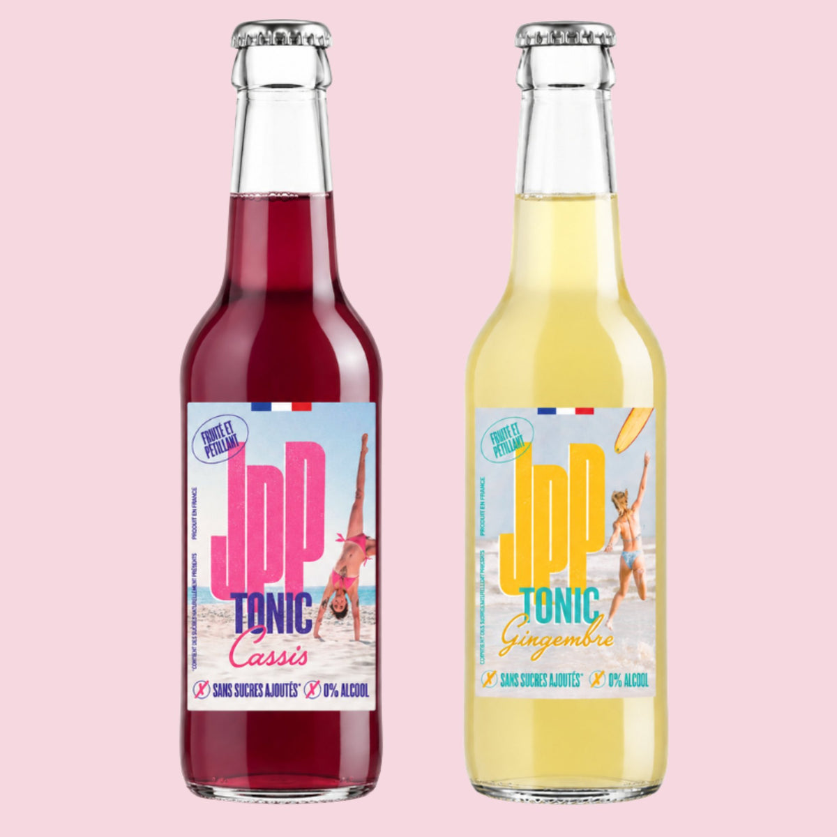 Duo JPP, bouteilles Tonic Cassis et Tonic Gingembre sur fond rose